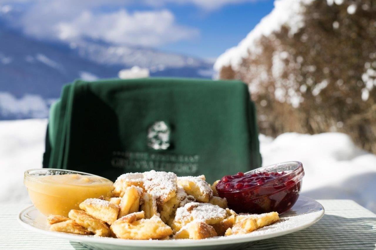 Hotel Restaurant Gruenwalderhof Patsch Kültér fotó