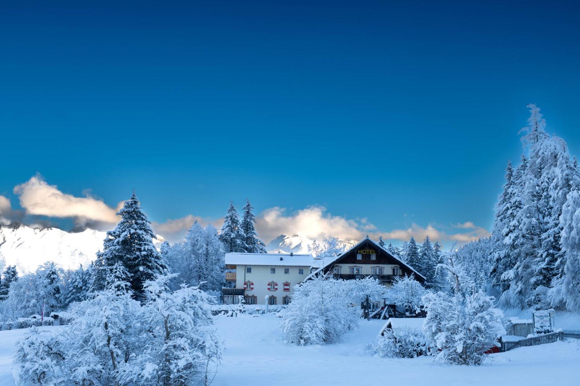 Hotel Restaurant Gruenwalderhof Patsch Kültér fotó