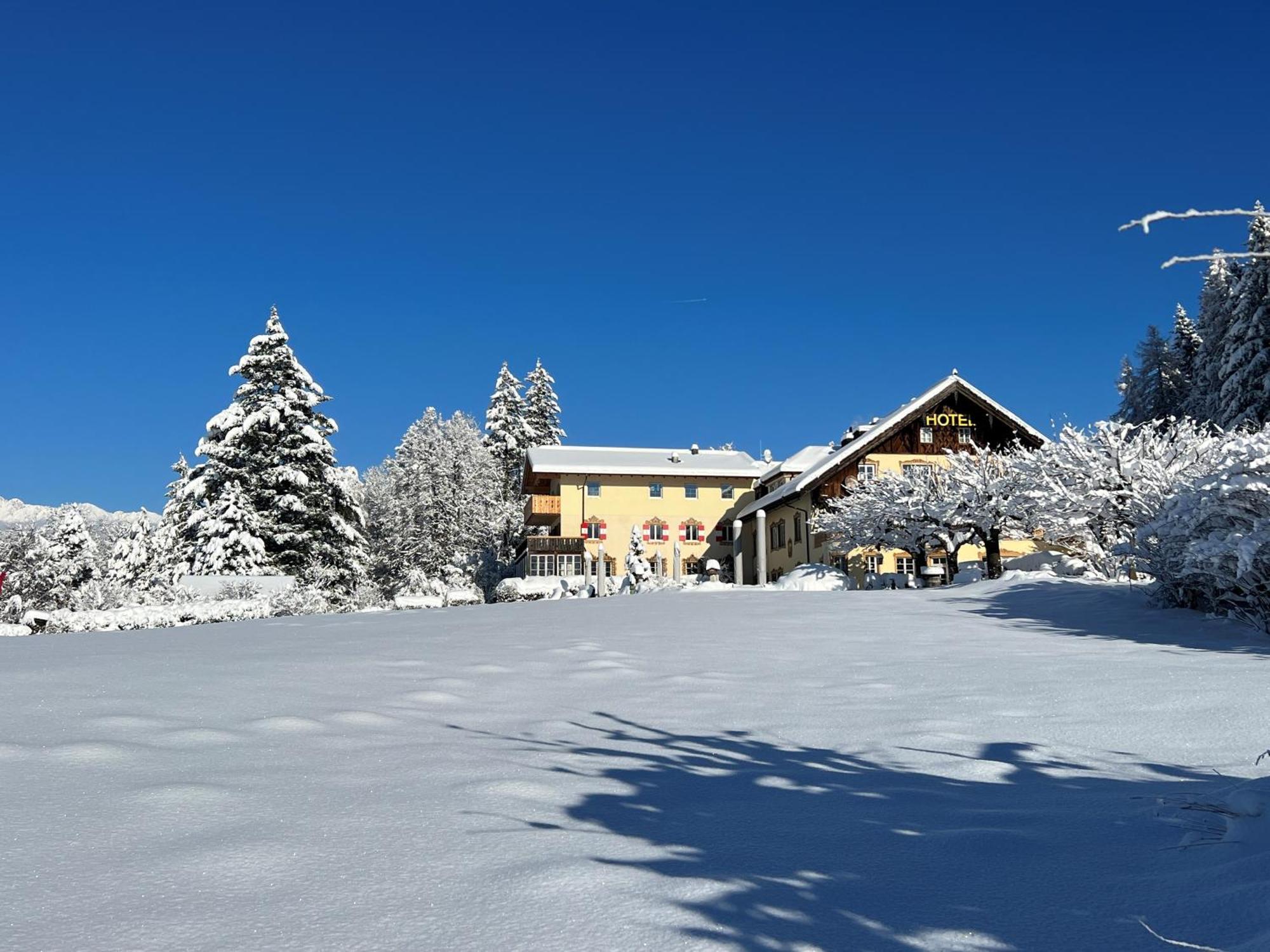 Hotel Restaurant Gruenwalderhof Patsch Kültér fotó