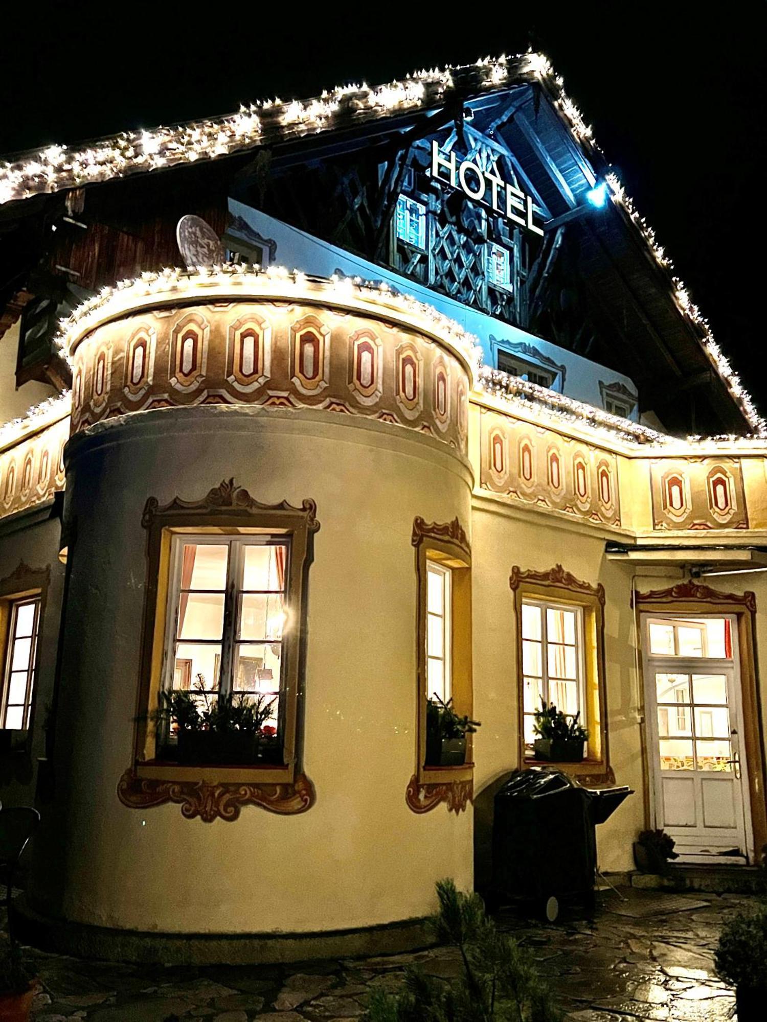 Hotel Restaurant Gruenwalderhof Patsch Kültér fotó