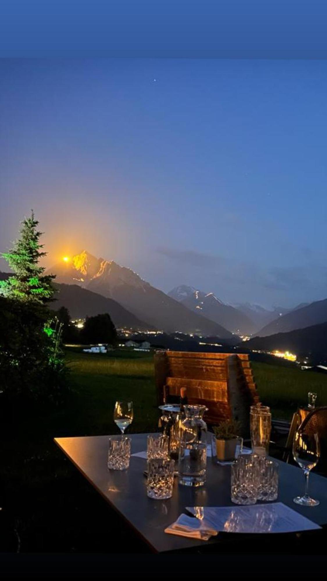 Hotel Restaurant Gruenwalderhof Patsch Kültér fotó